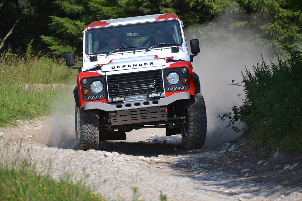 Land Rover Defender Challenge 2015 - Round 1 & 2