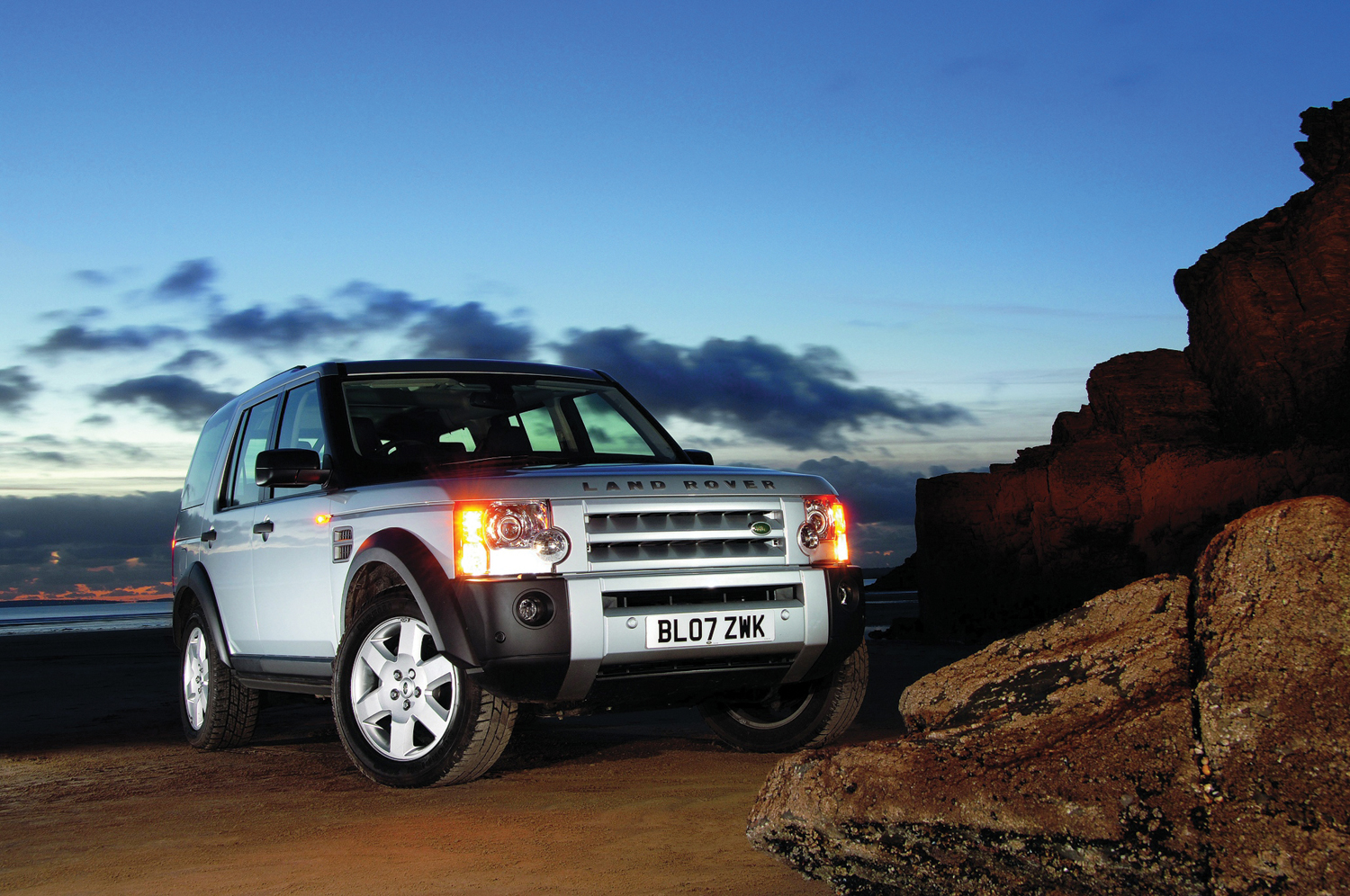 Land Rover Discovery 3. Дискавери 3 4.4 бензин. Дискавери 4 или Фрилендер 2. Land Rover Discovery 3 вес. Discover f