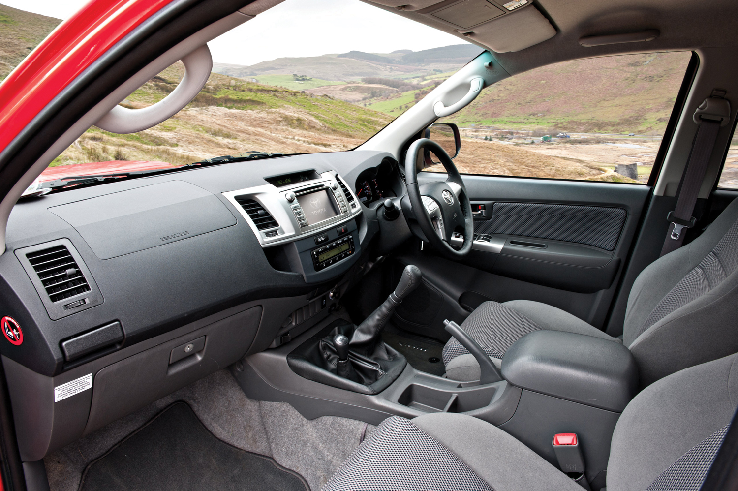 hilux-interior