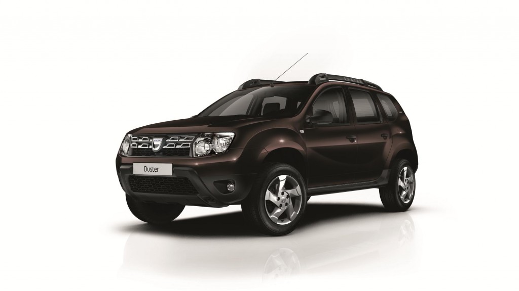 00093917_Dacia Duster Chestnut Brown_72dpi