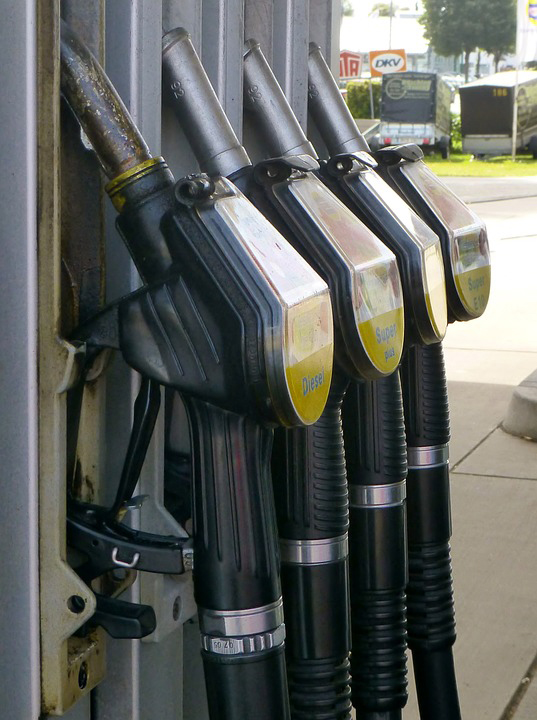 gas-pump-883076_960_720[1]