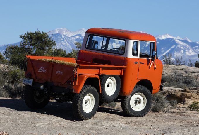 Jeep® FC 150 Heritage Vehicle