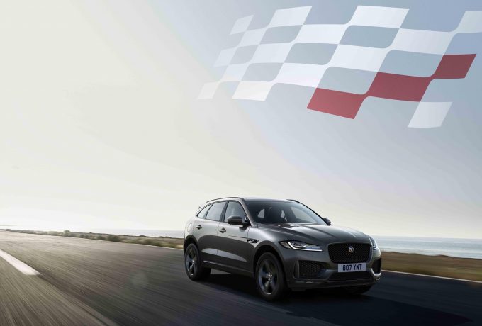 Jag_F-PACE_20MY_Chequered_Flag_190319_038_GLHD