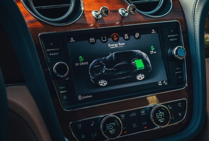 RP – Bentley Bentayga Hybrid-3