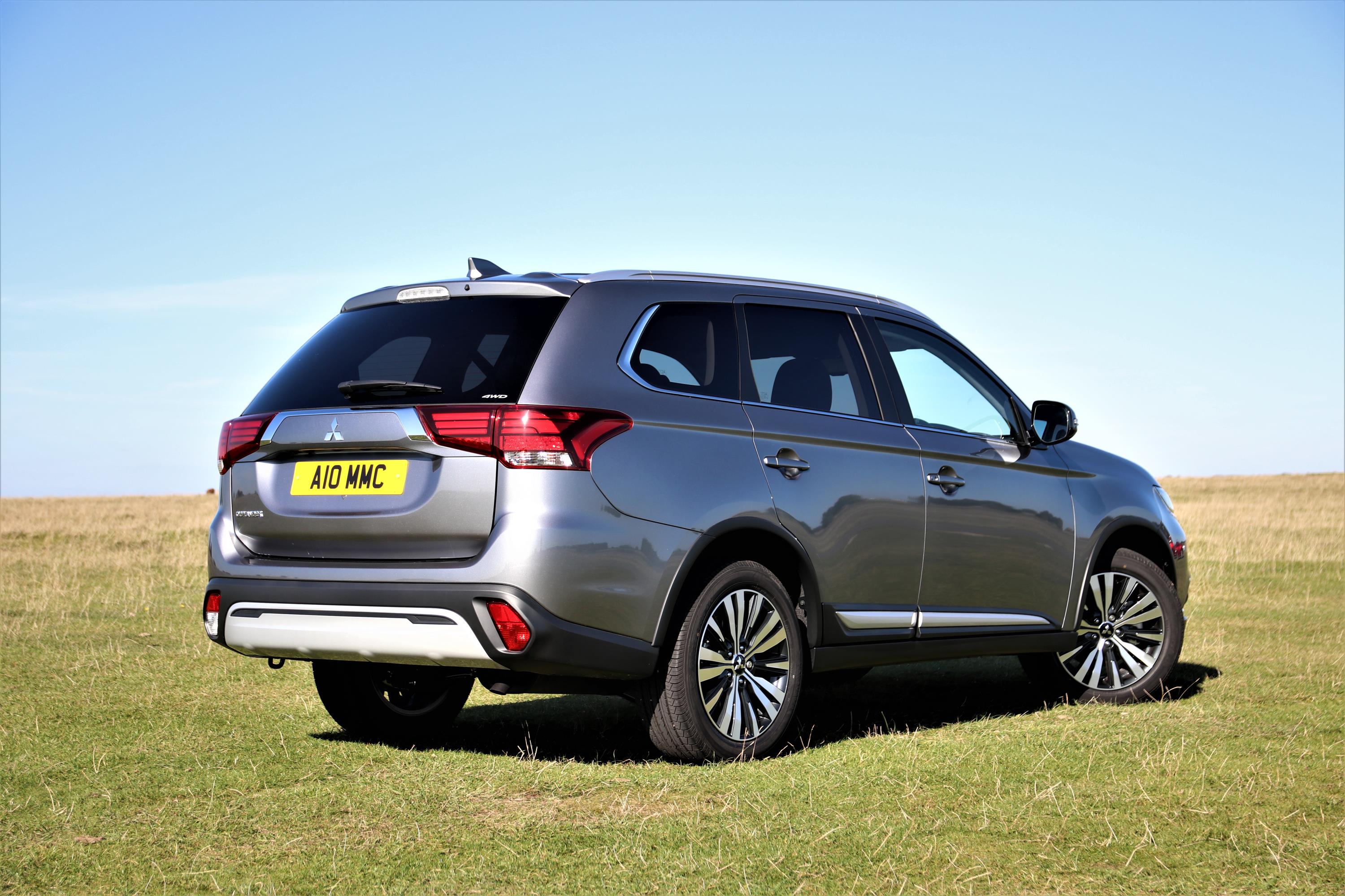 Mitsubishi Outlander Updated 4X4 Magazine